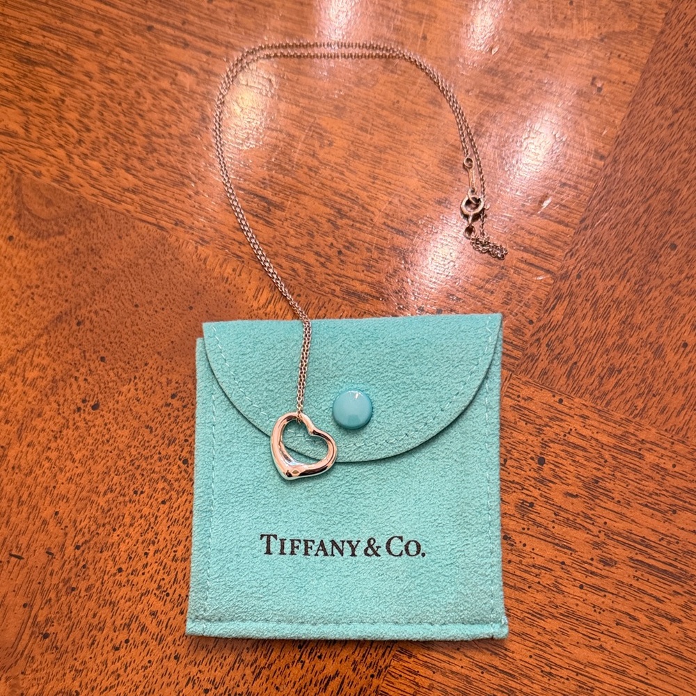Tiffany & Co. Silver Heart Necklace with Turquoise Pouch